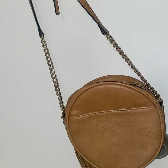 Kelly & Katie tan crossbody bag - Picture 9 of 12